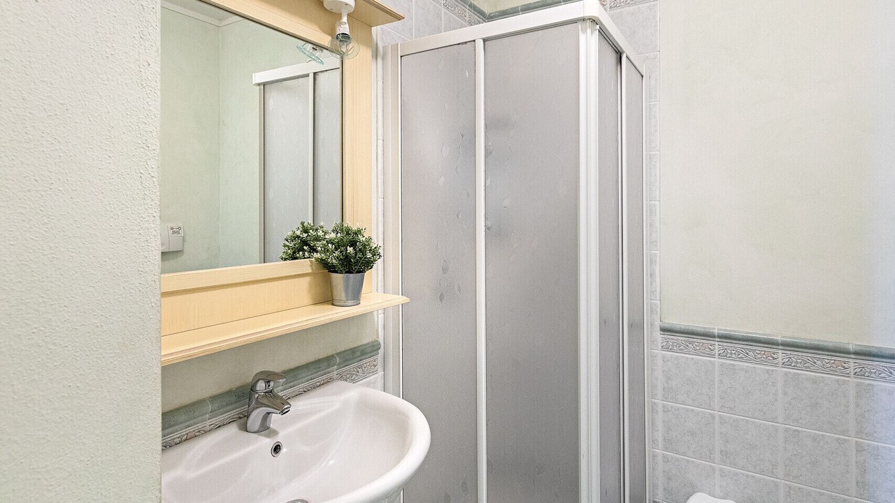 Photo of Bathroom in Lugana