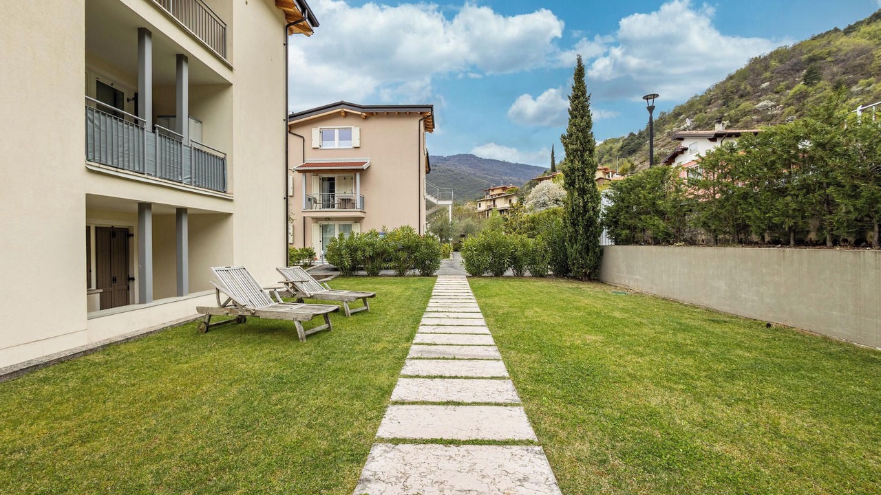 Photo of Outdoor in Aer