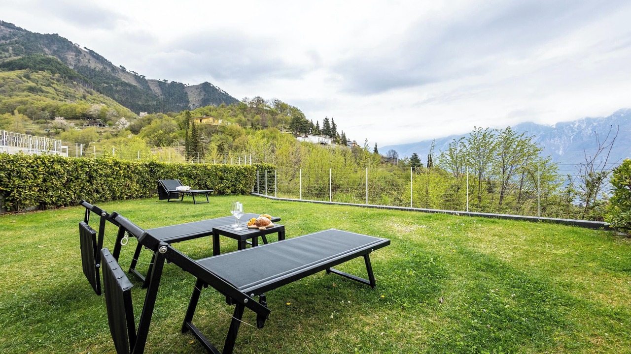 Photo of Outdoor in Aer