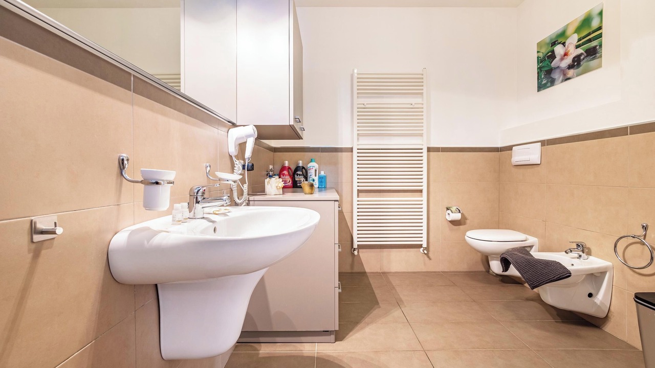 Photo of Bathroom in Aer