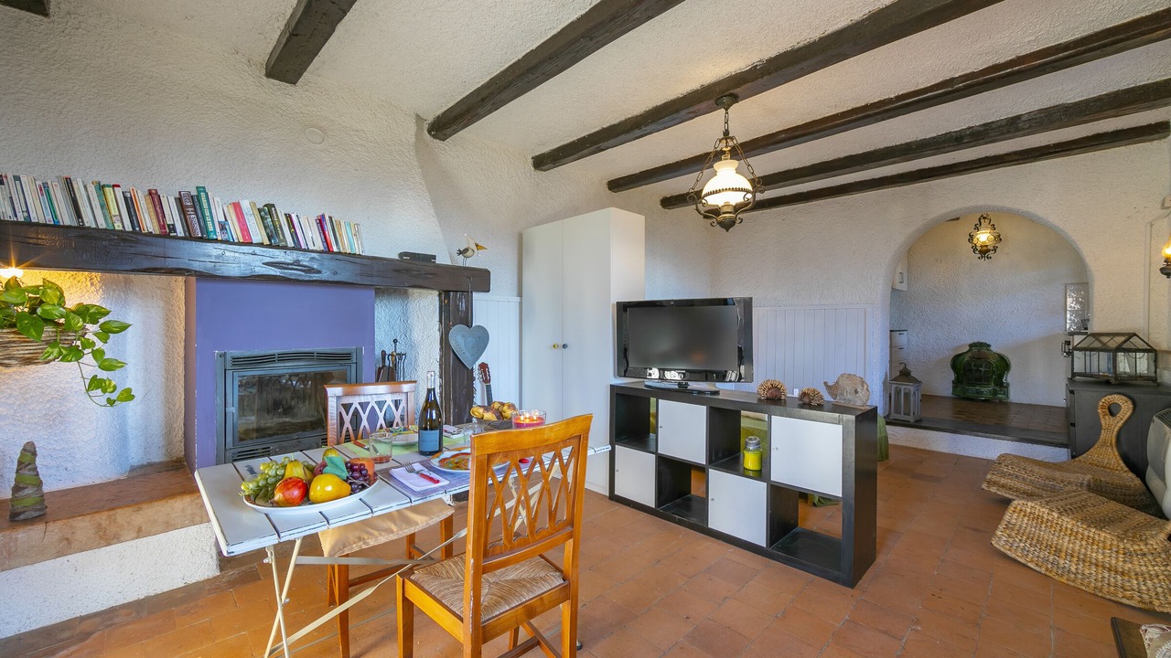 Photo of Livingroom in Roe Volciano