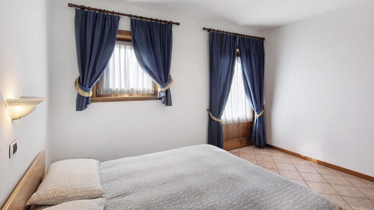 Photo of Bedroom in Trepalle
