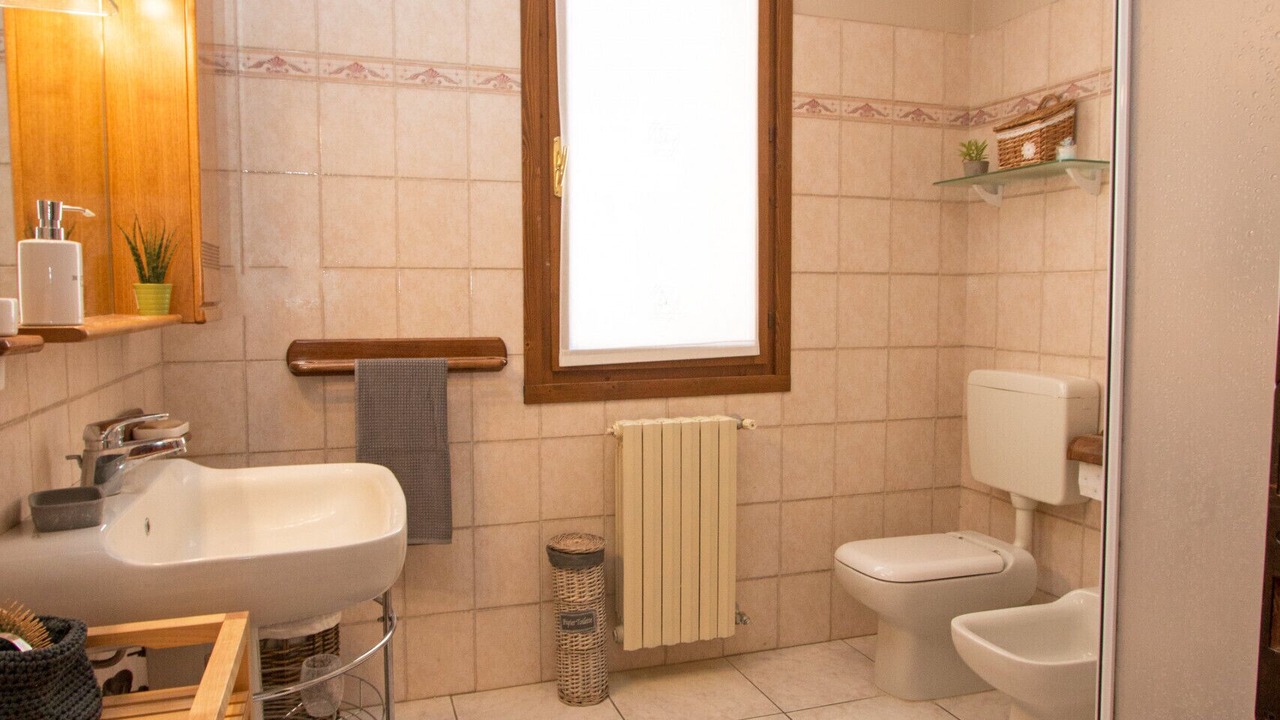 Photo of Bathroom in Soiano del Lago