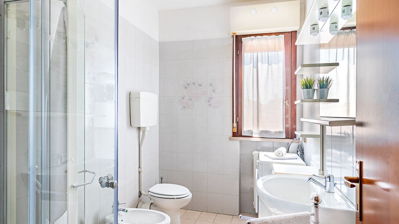Photo of Bathroom in Lugana