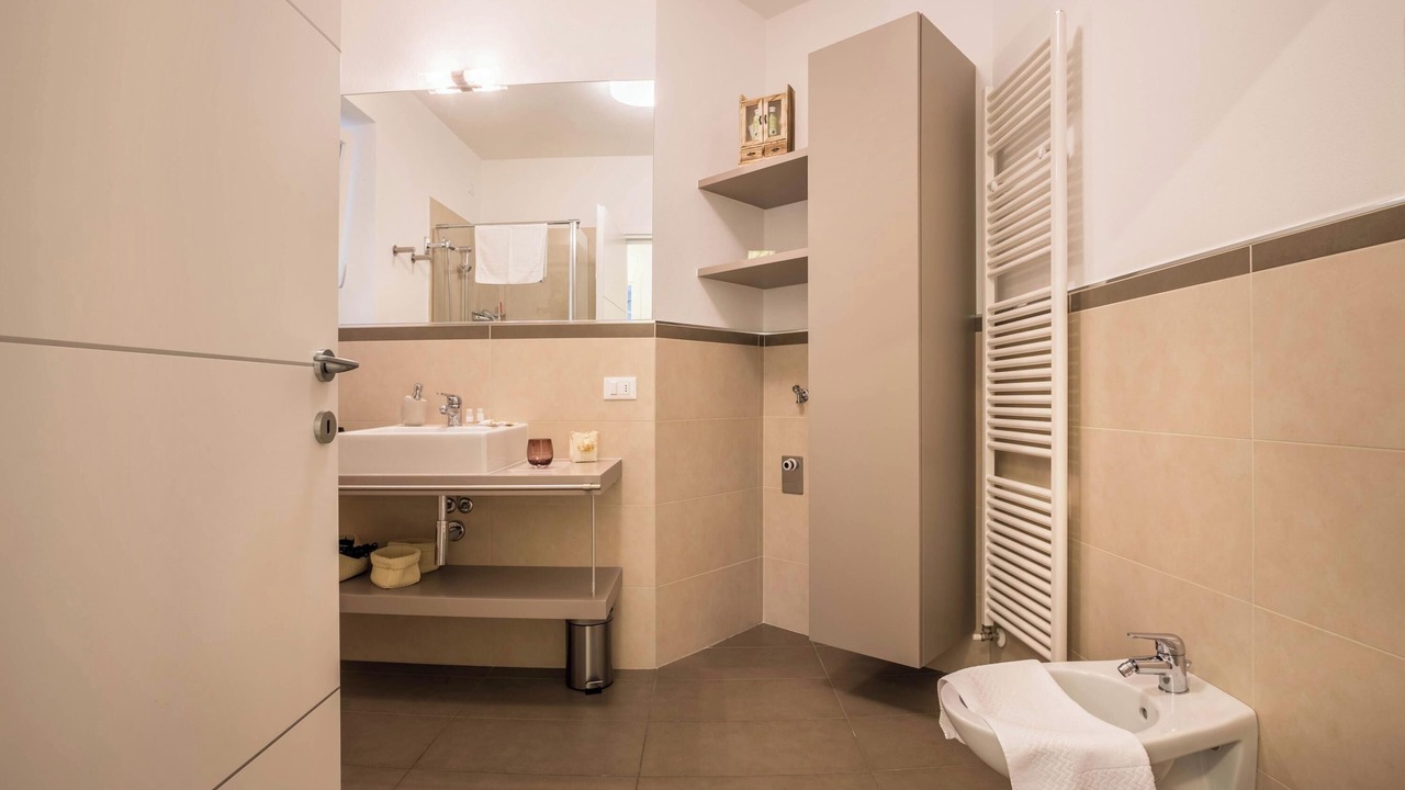 Photo of Bathroom in Aer