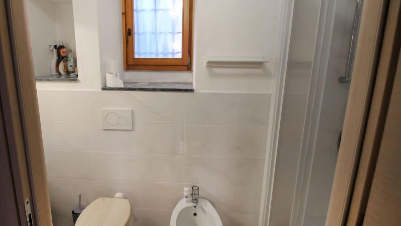Photo of Bathroom in Claino Con Osteno