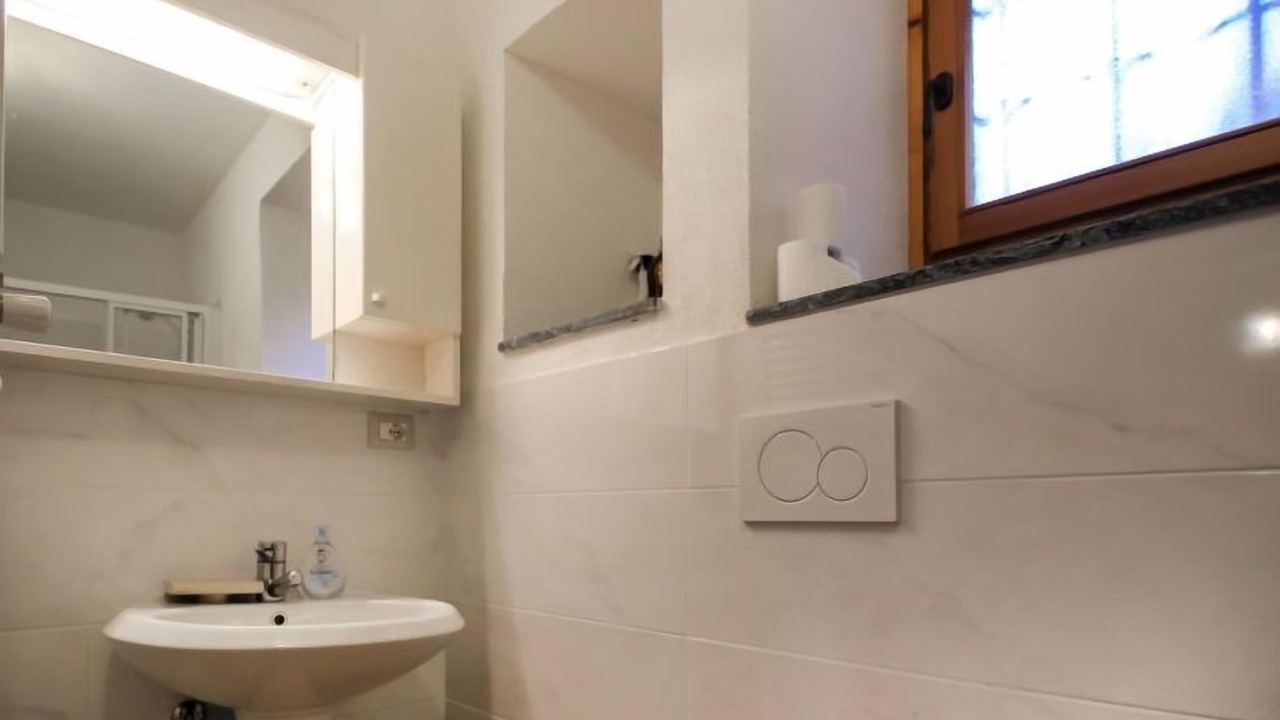 Photo of Bathroom in Claino Con Osteno