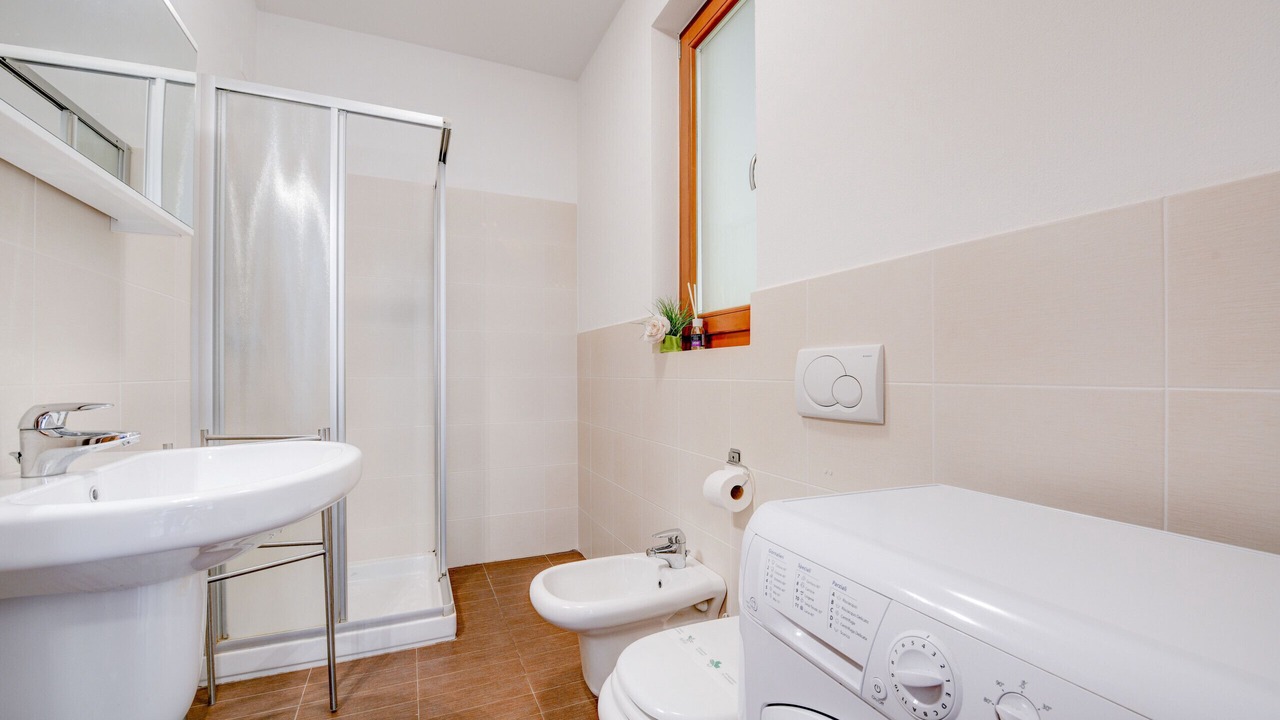 Photo of Bathroom in Lugana