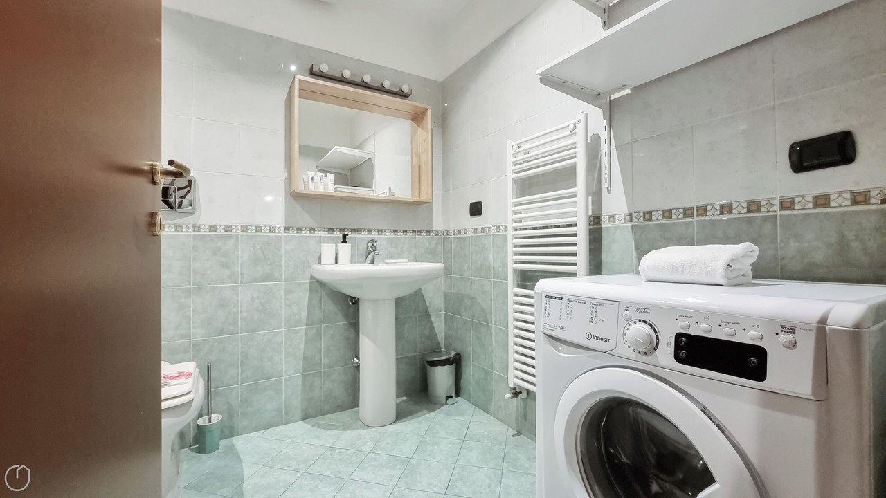 Photo of Bathroom in Gorla