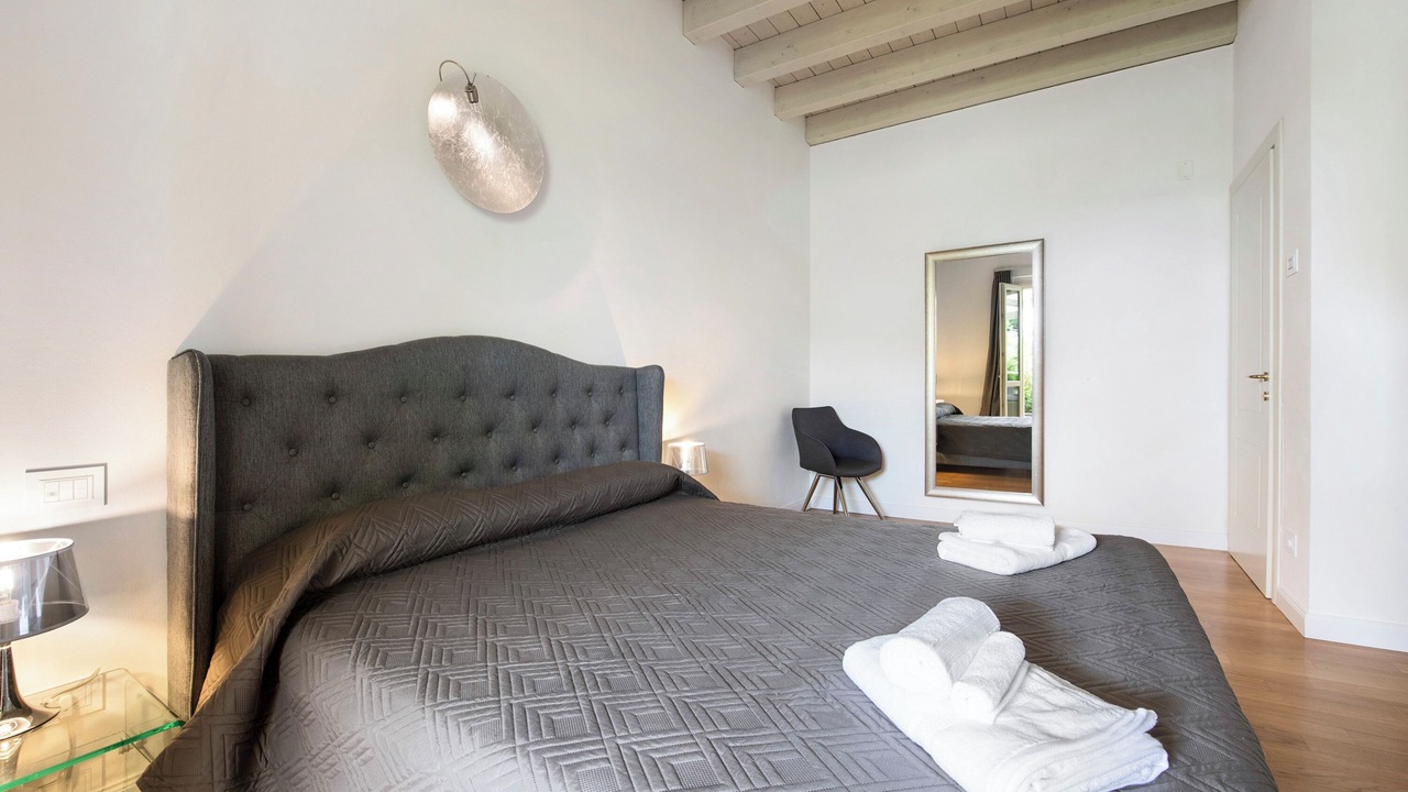 Photo of Bedroom in Polpenazze del Garda