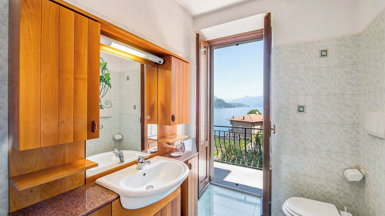 Photo of Bathroom in Lezzeno