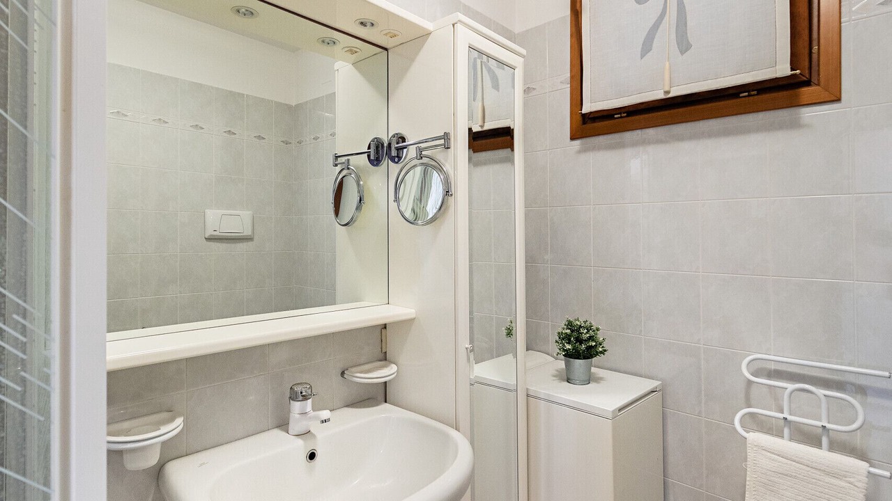 Photo of Bathroom in Soiano del Lago