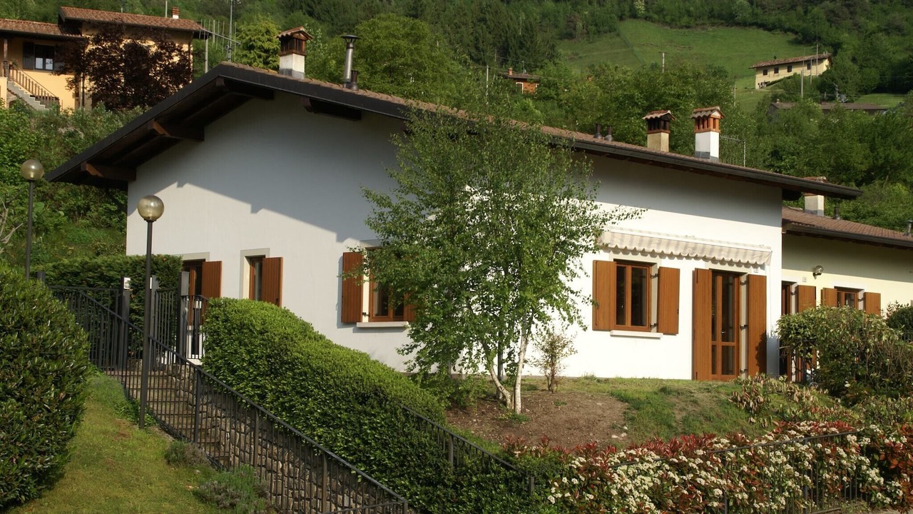 Photo of Outdoor in Crone