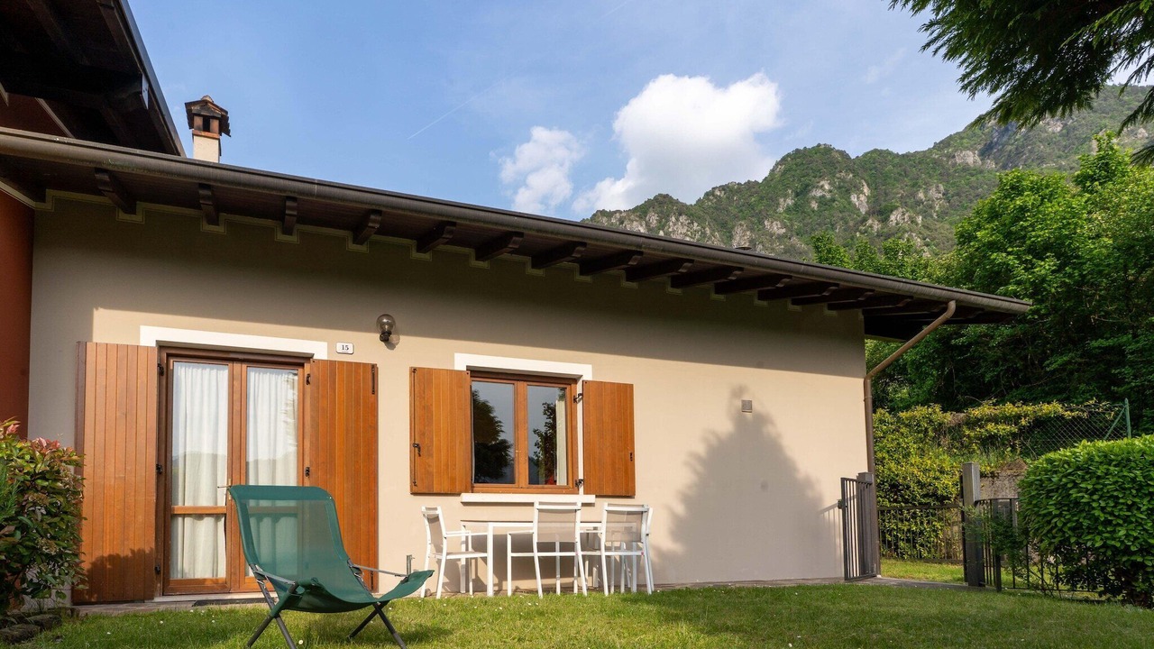 Photo of Patio Balcony in Crone