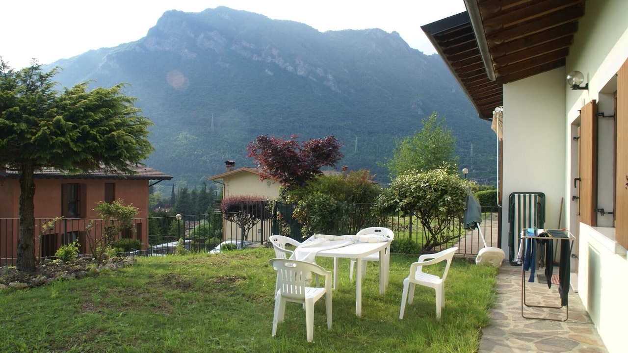 Photo of Patio Balcony in Crone