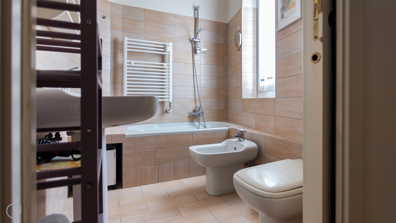 Photo of Bathroom in Zona Solari
