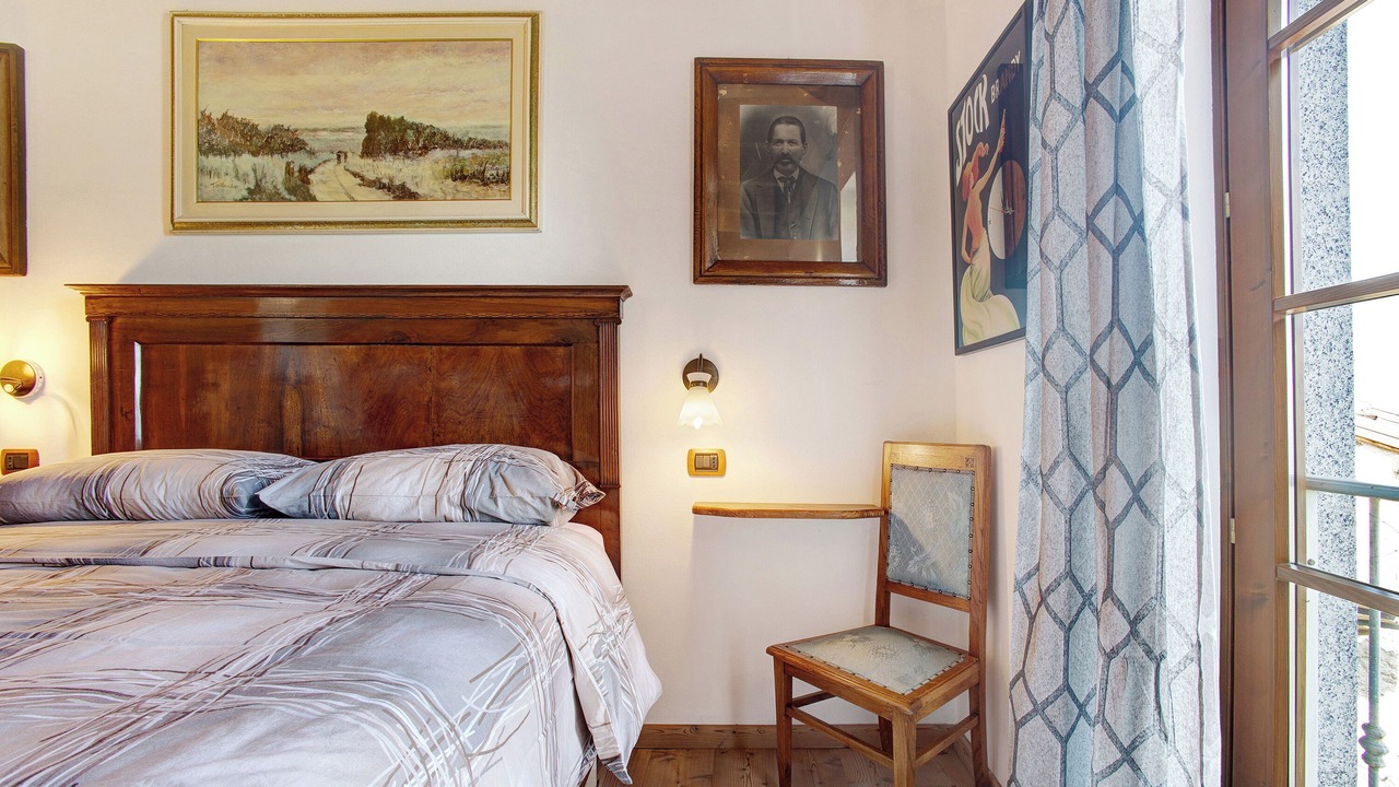 Photo of Bedroom in Tremosine