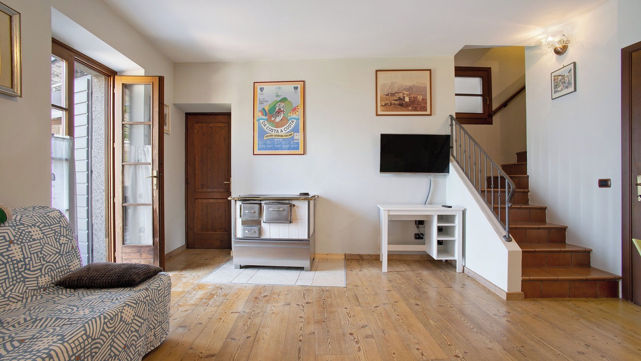 Photo of Livingroom in Tremosine