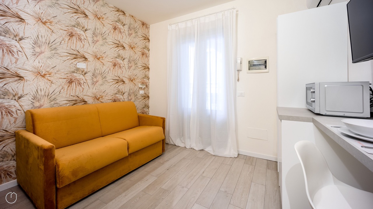 Photo of Livingroom in Magenta