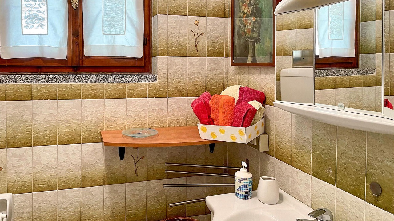 Photo of Bathroom in Anfo