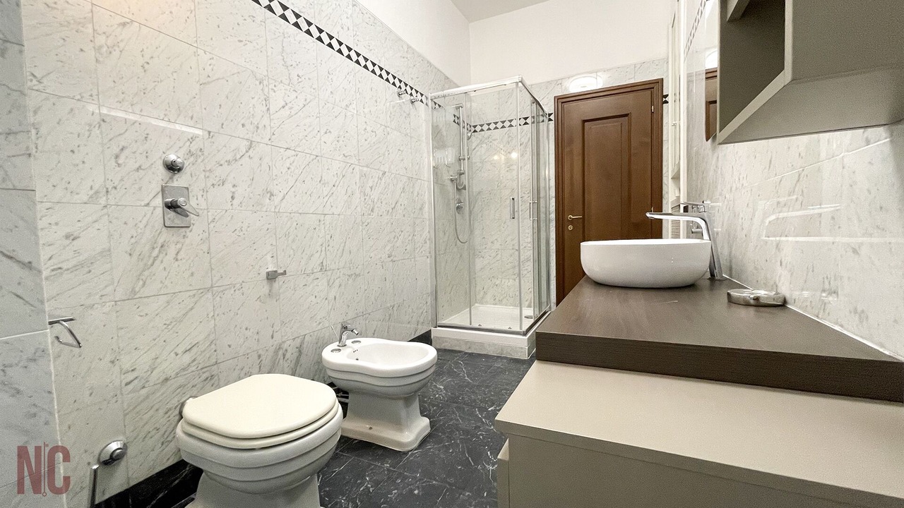 Photo of Bathroom in Chinatown
