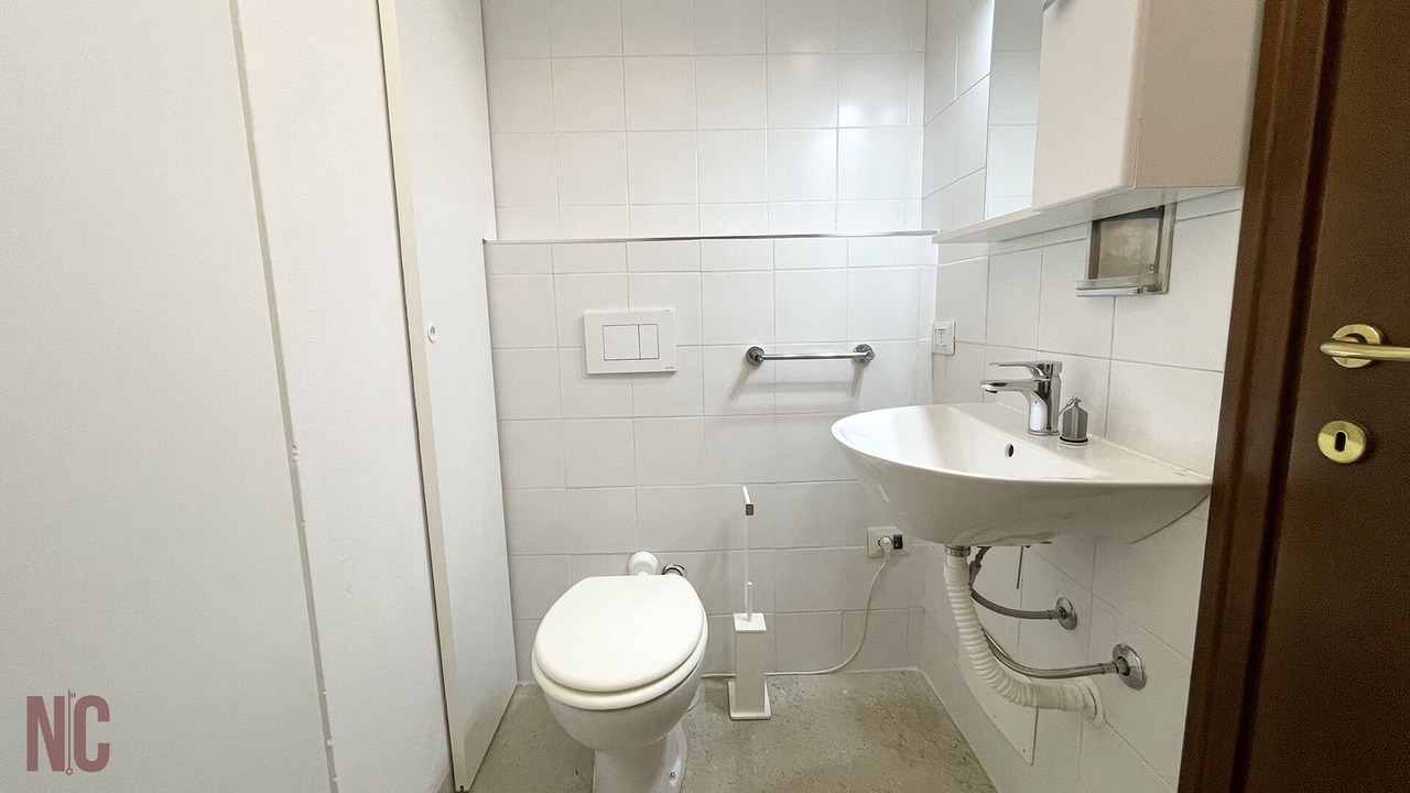 Photo of Bathroom in Chinatown