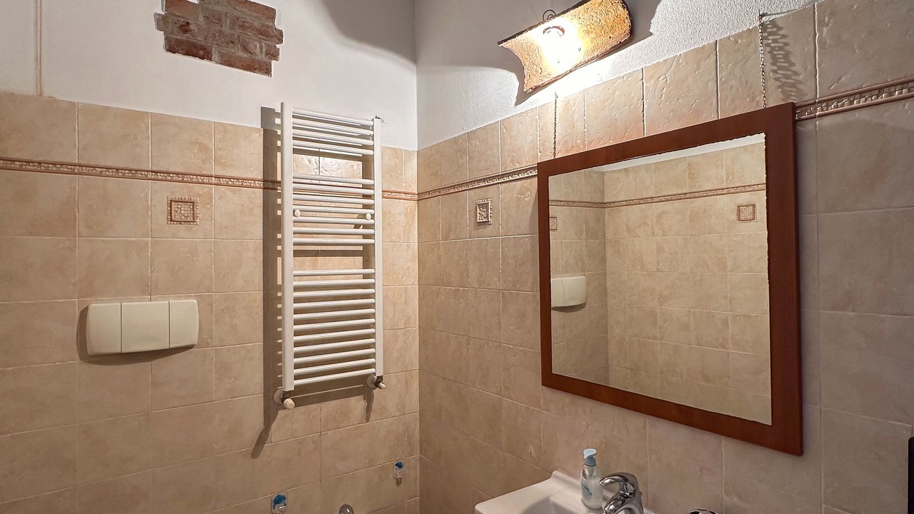 Photo of Bathroom in Cusago
