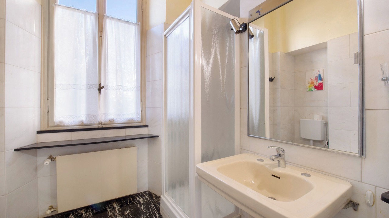 Photo of Bathroom in Brunate
