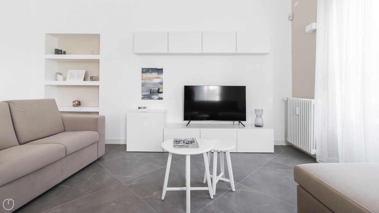 Photo of Livingroom in Magenta