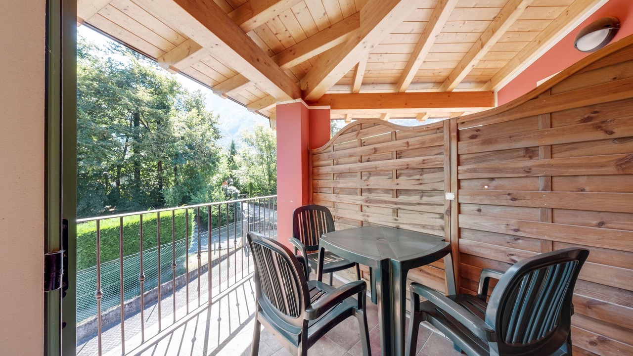 Photo of Patio Balcony in Crone