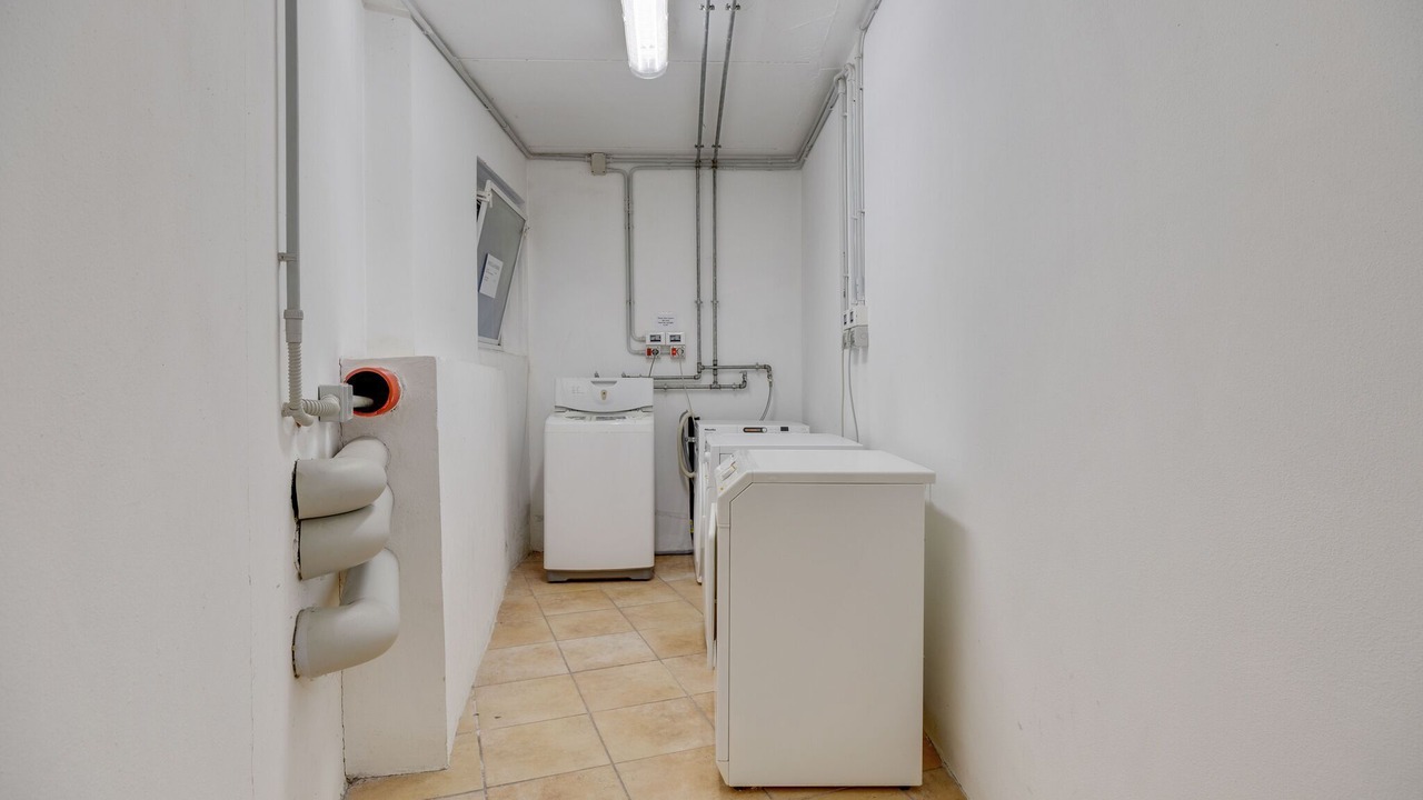 Photo of Bathroom in Crone