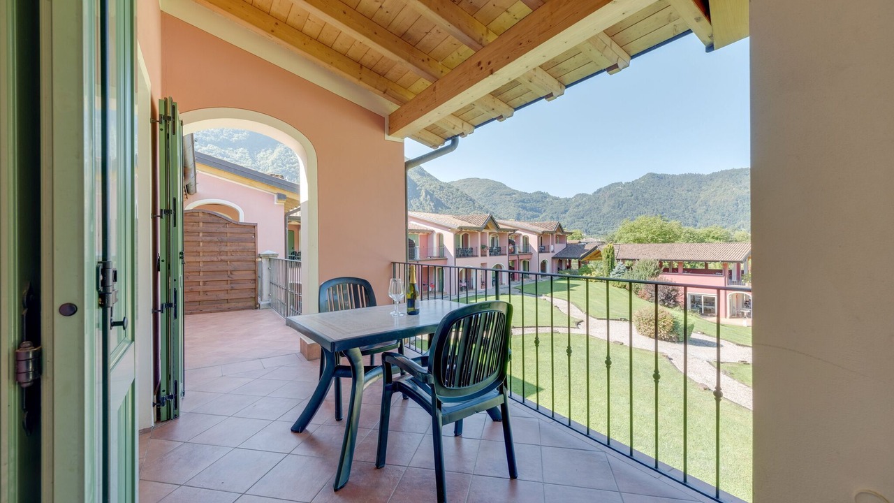 Photo of Patio Balcony in Crone