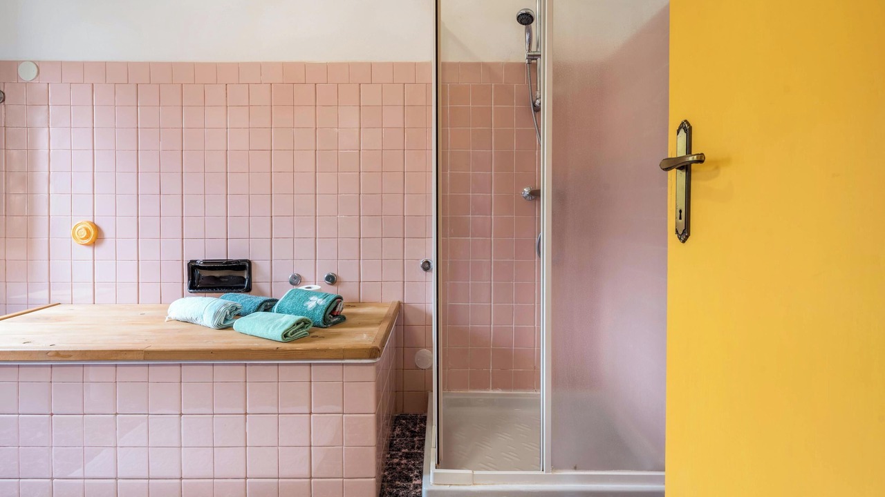 Photo of Bathroom in Aer