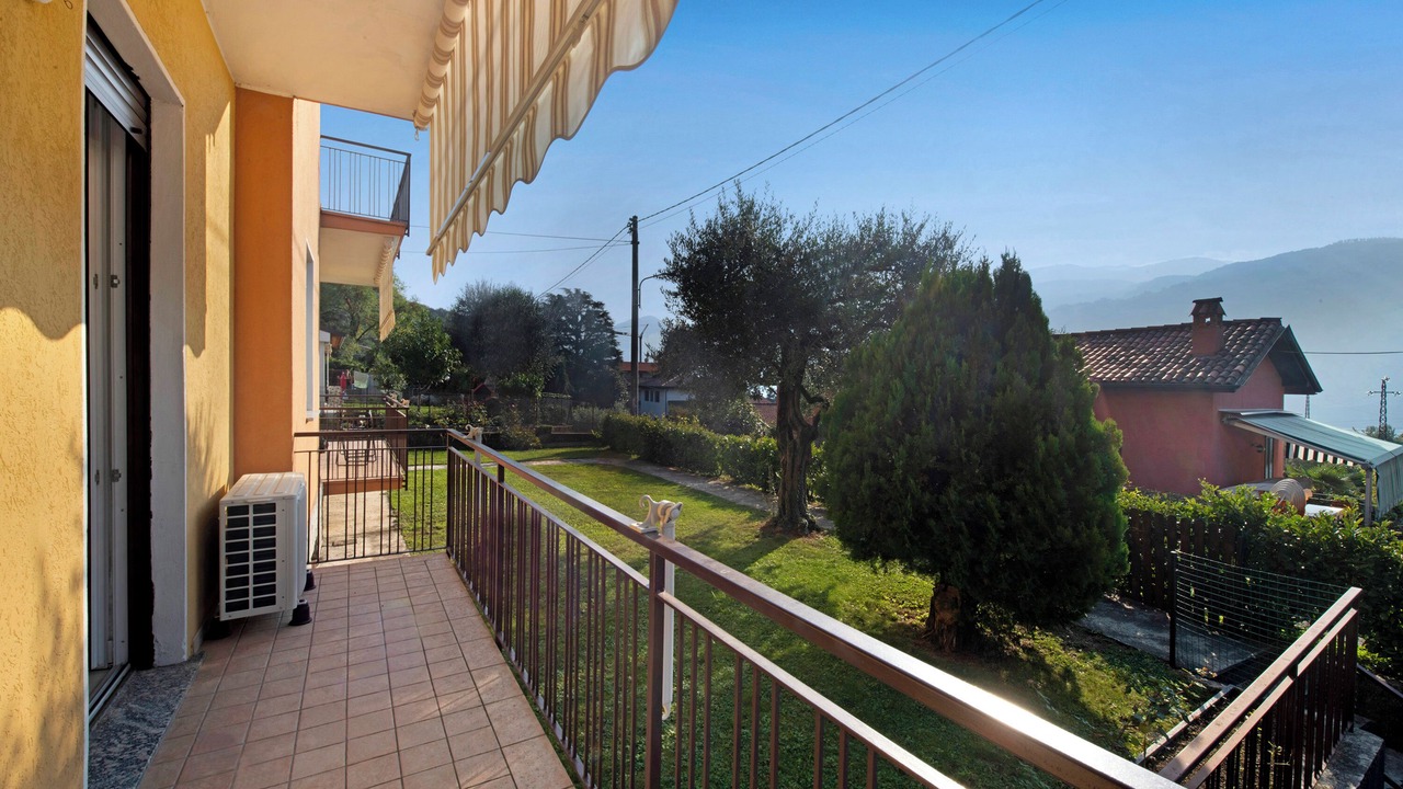 Photo of Patio Balcony in Lierna