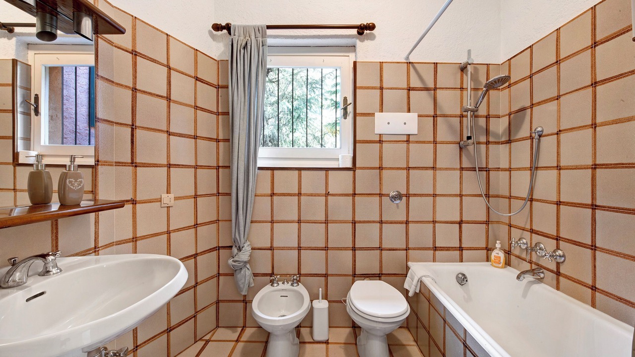 Photo of Bathroom in Lierna