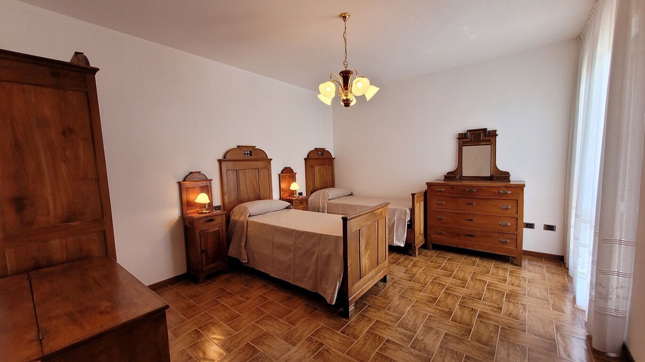 Photo of Bedroom in Costa Volpino