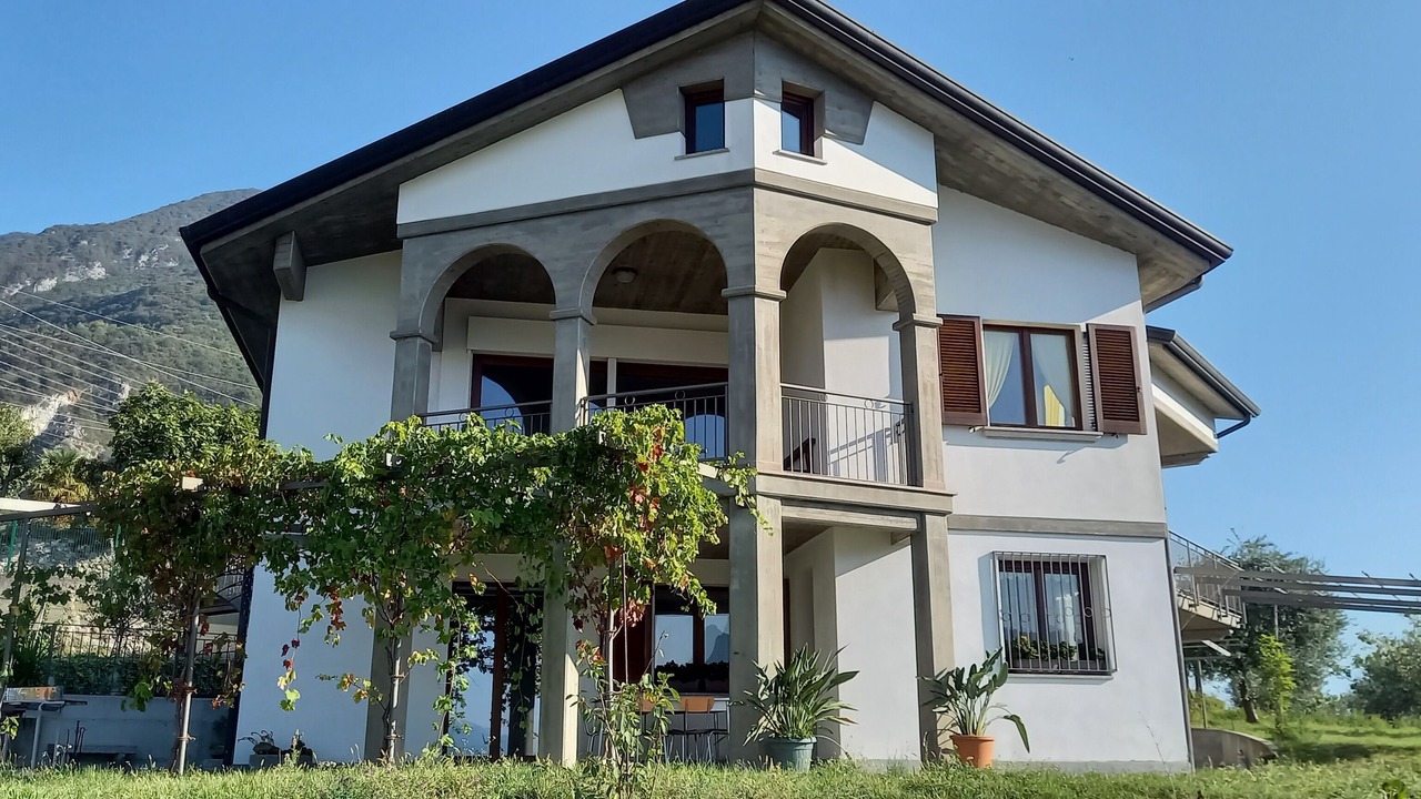 Photo of Outdoor in Costa Volpino