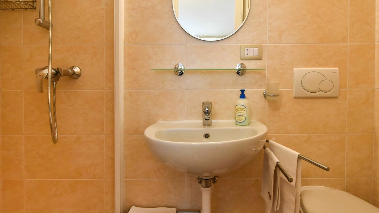 Photo of Bathroom in Grosotto