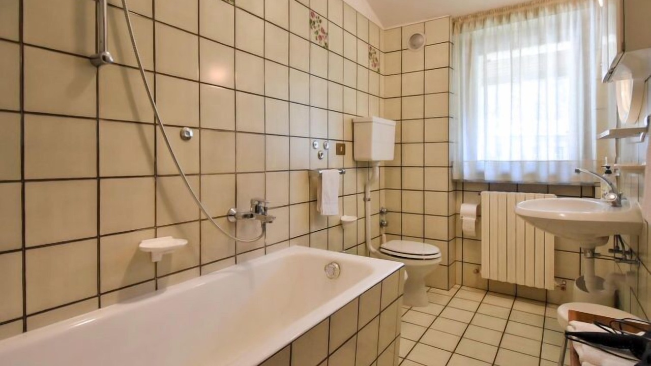 Photo of Bathroom in Grosotto