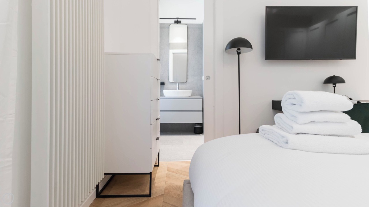 Photo of Bedroom in Tricolore