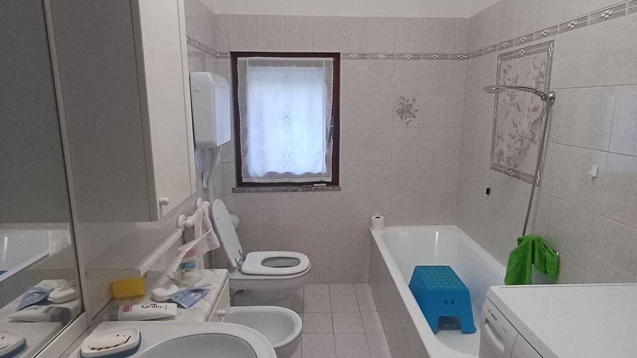 Photo of Bathroom in Predore