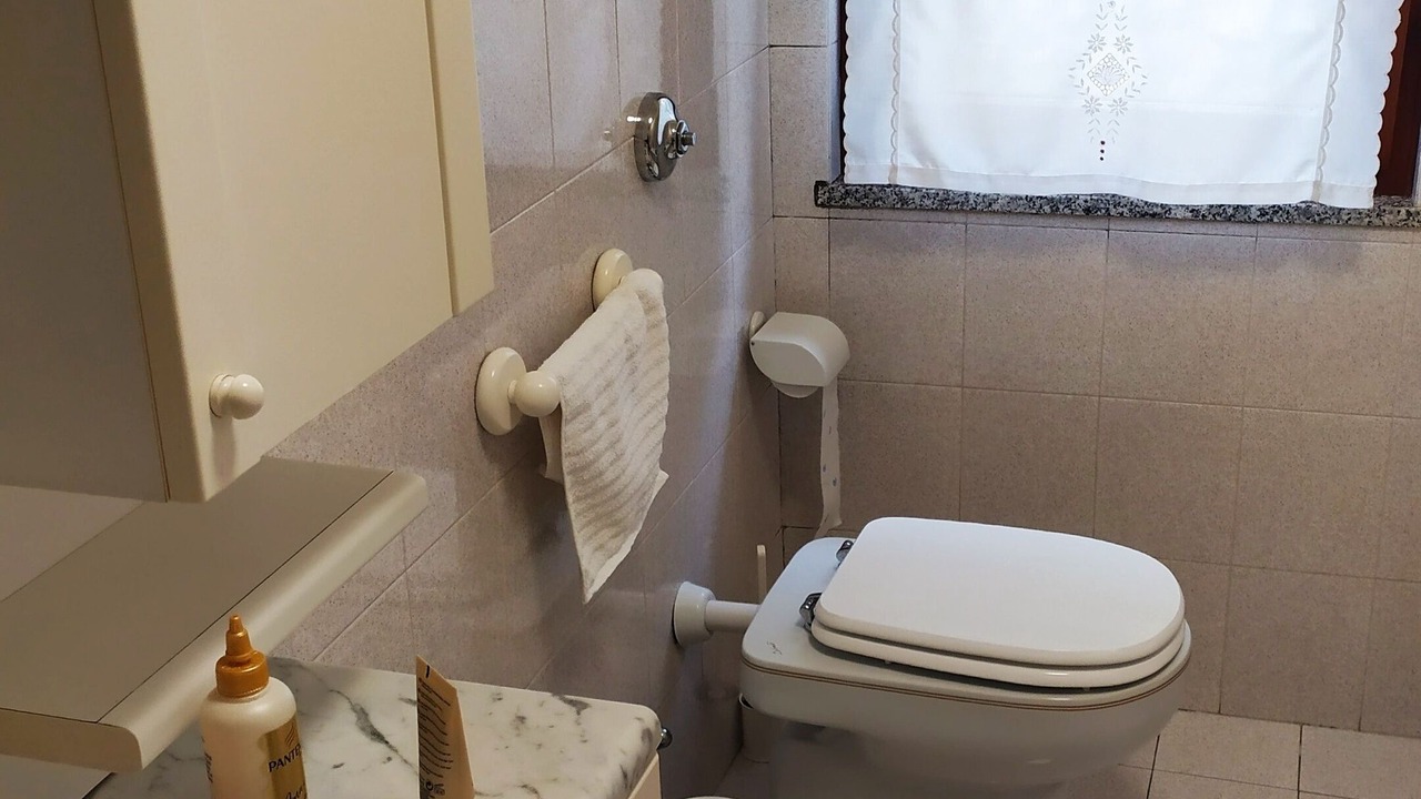 Photo of Bathroom in Predore