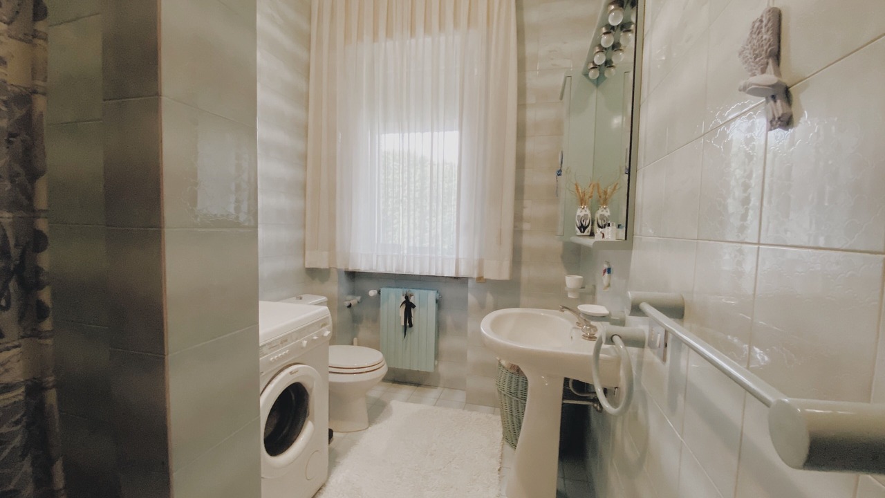 Photo of Bathroom in Casbeno