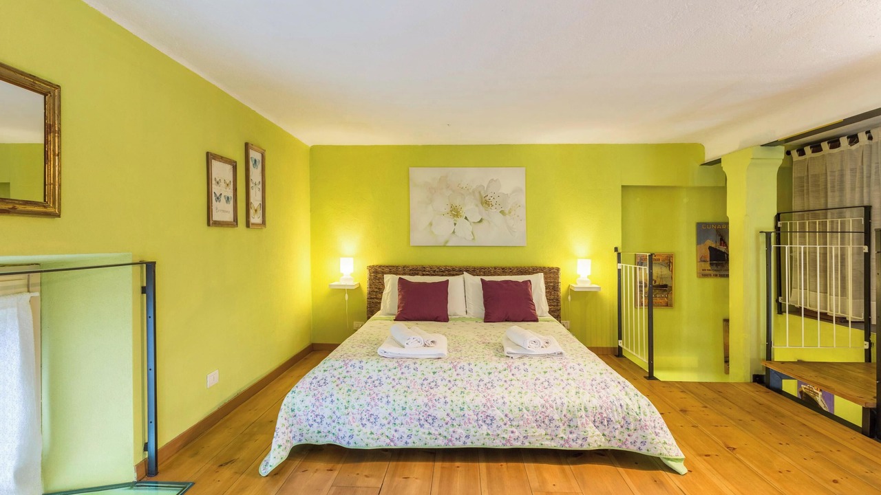 Photo of Bedroom in Como