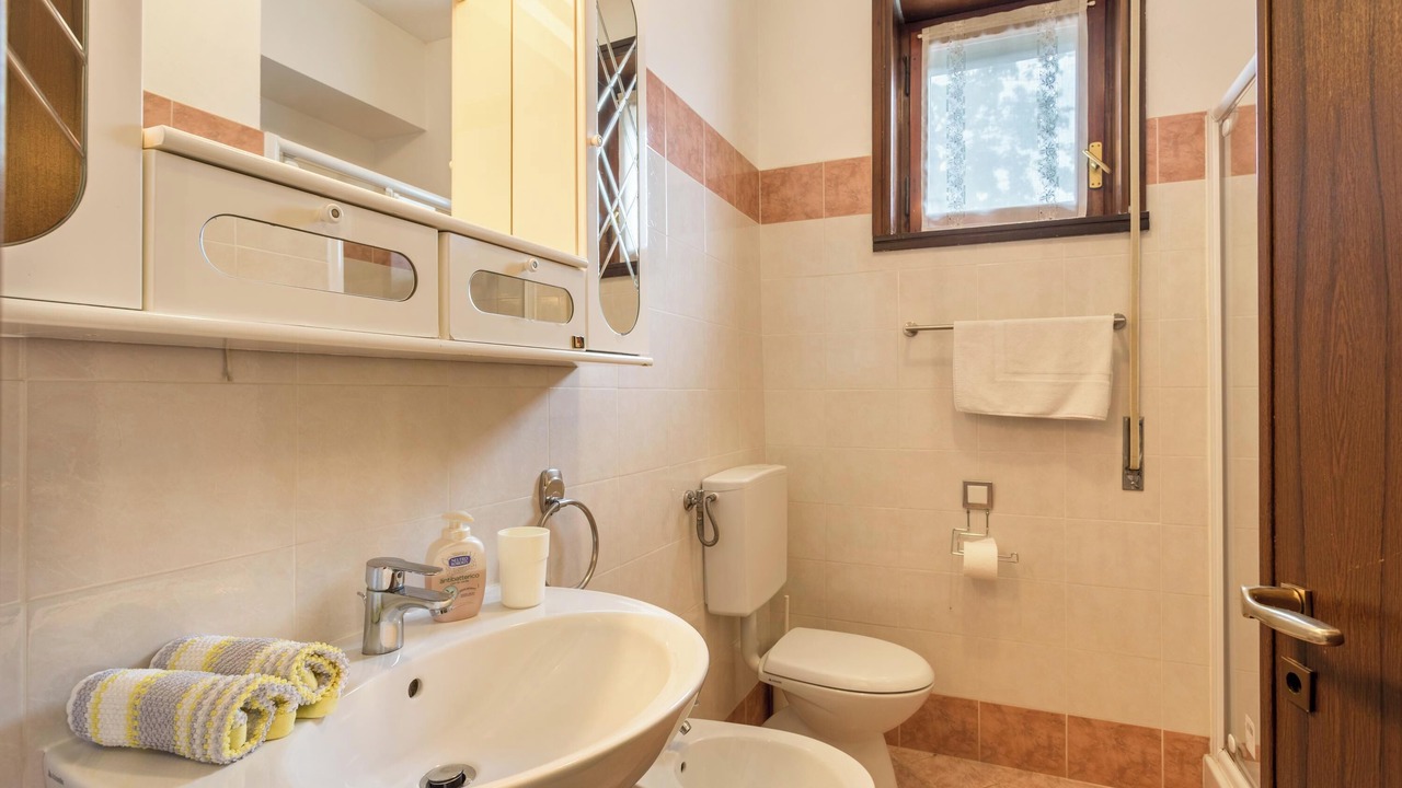 Photo of Bathroom in Brunate