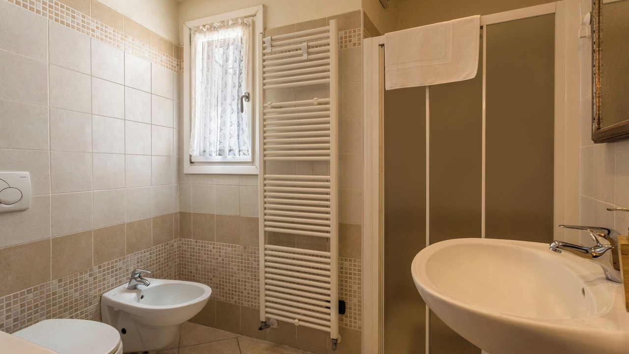 Photo of Bathroom in Brunate