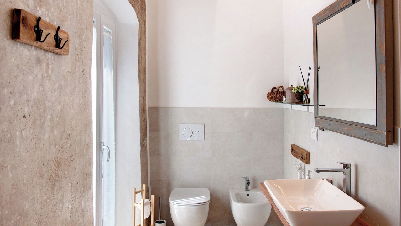 Photo of Bathroom in Naggio