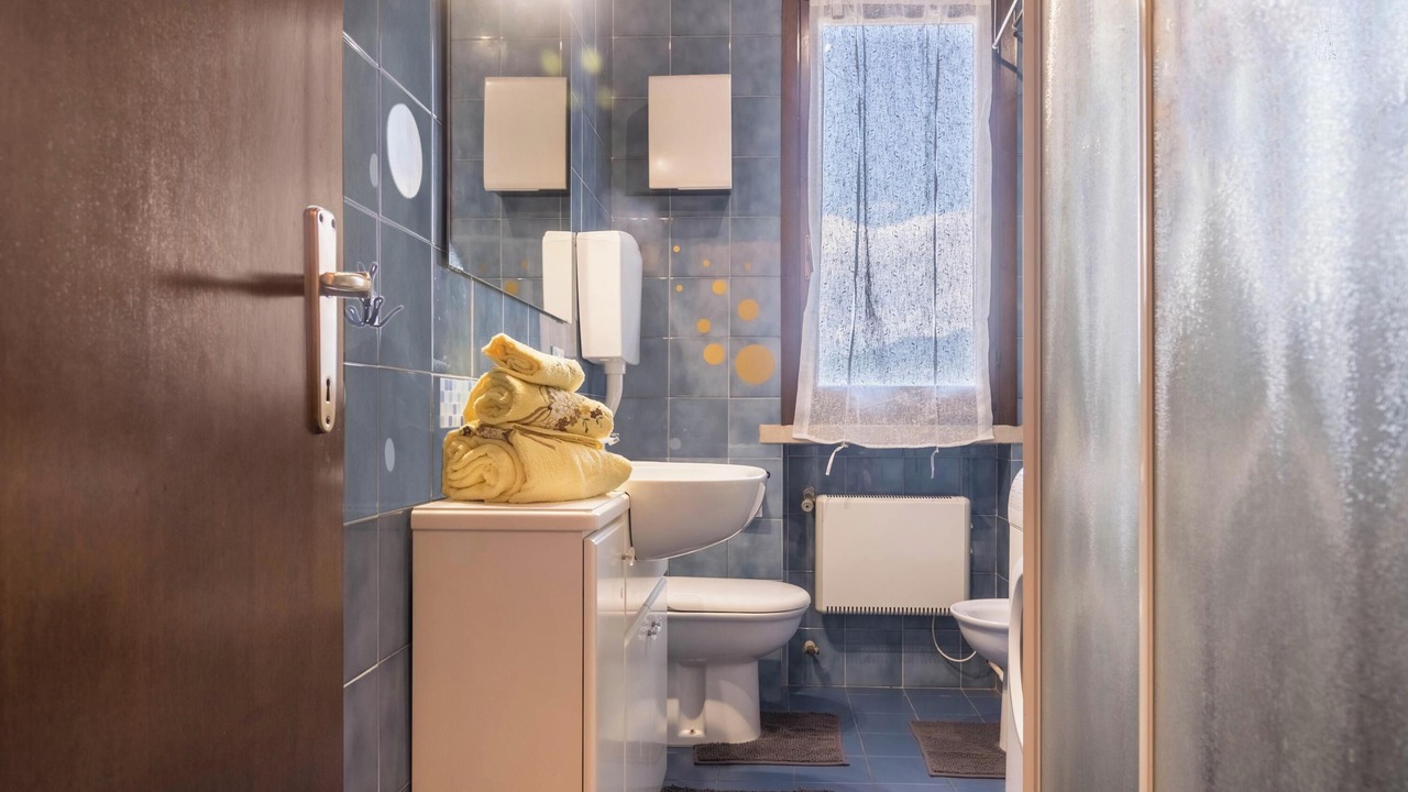 Photo of Bathroom in Laveno