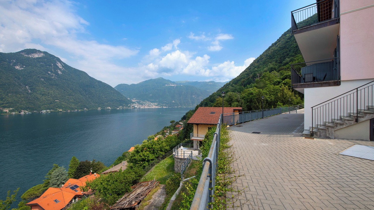 Photo of Others in Nesso