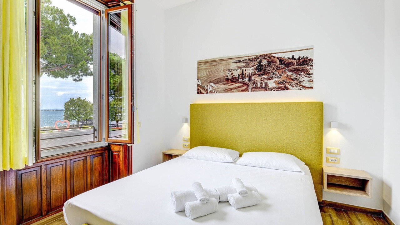 Photo of Bedroom in Desenzano del Garda City Centre